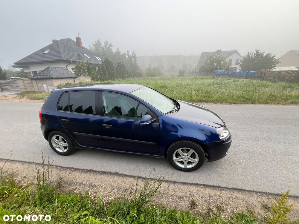 Volkswagen Golf 1.4 FSI Trendline - 2