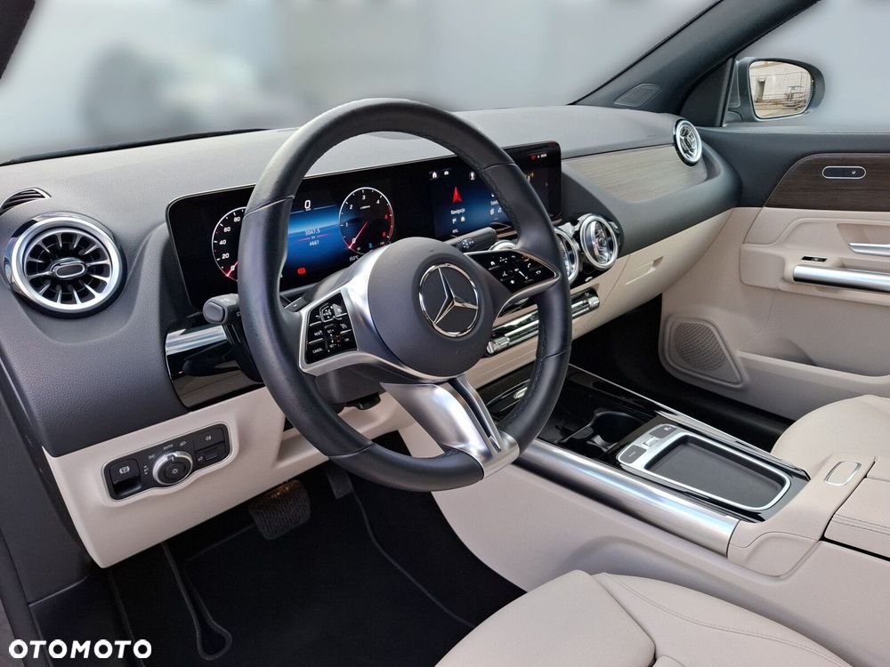 Mercedes-Benz GLA 200 d Progressive - 9