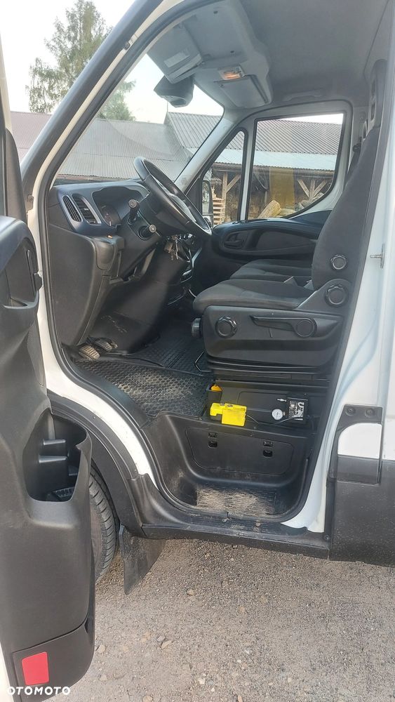 Iveco Daily 35C18 - 10