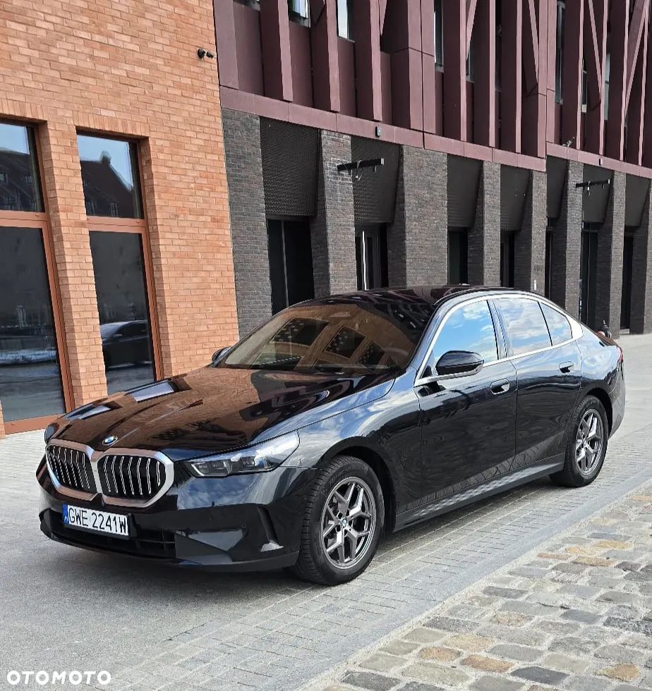 BMW Seria 5 - 1