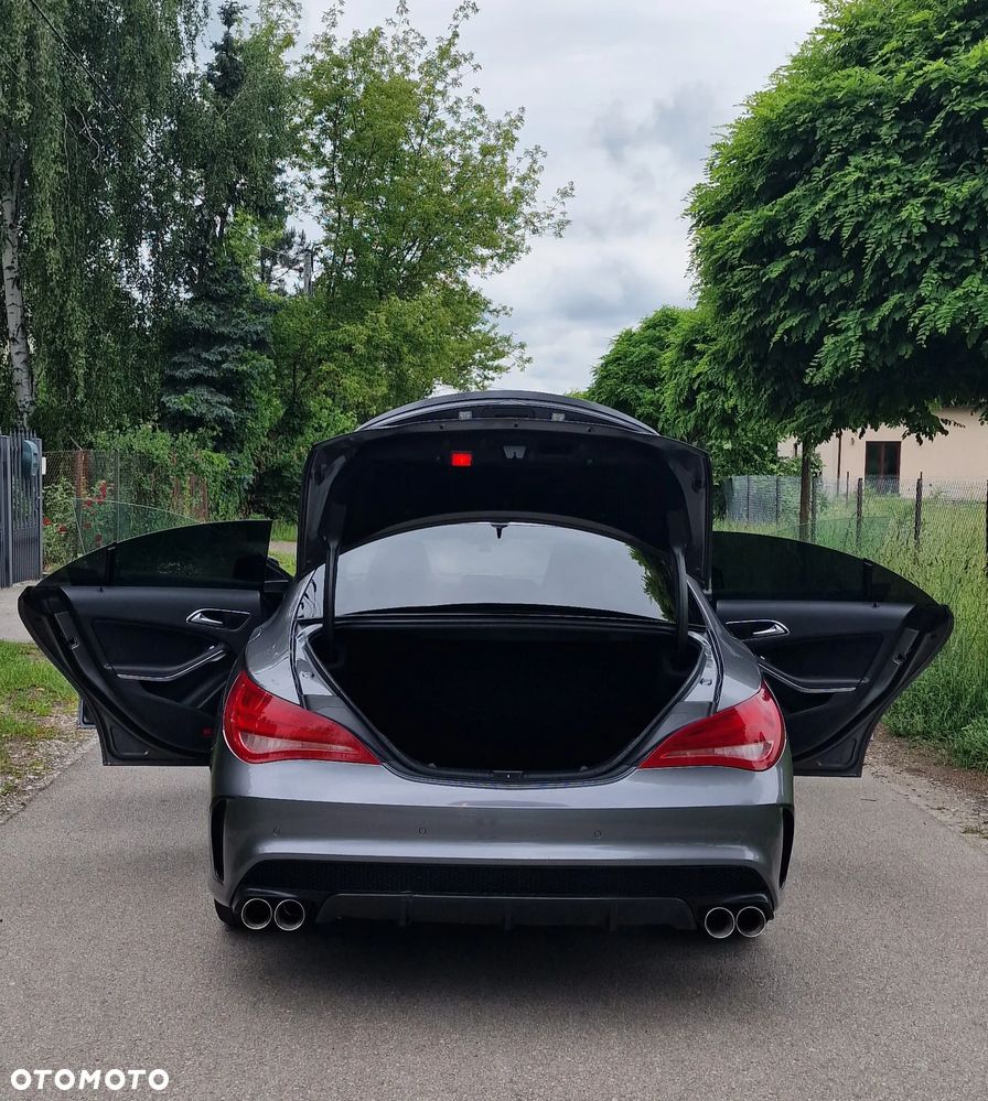 Mercedes-Benz CLA 200 AMG Line - 20