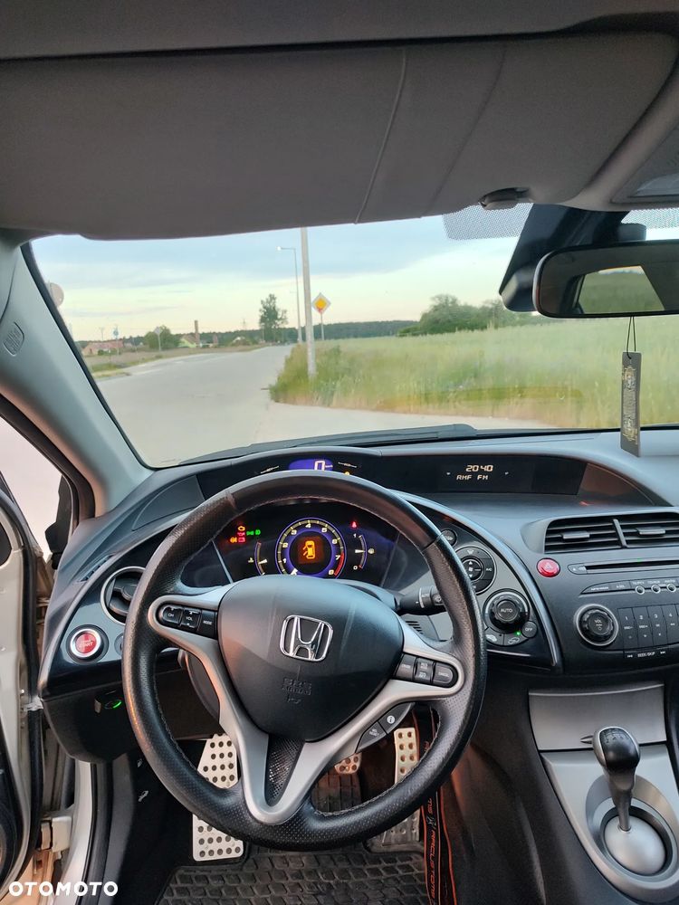 Honda Civic - 10