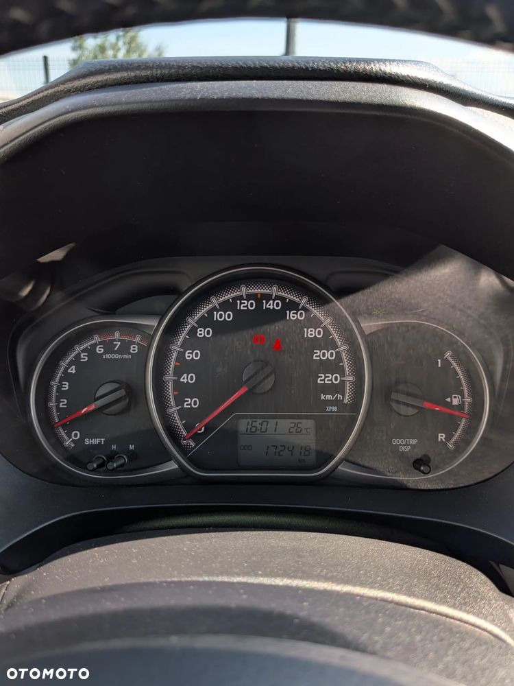 Toyota Yaris 1.0 Active - 11
