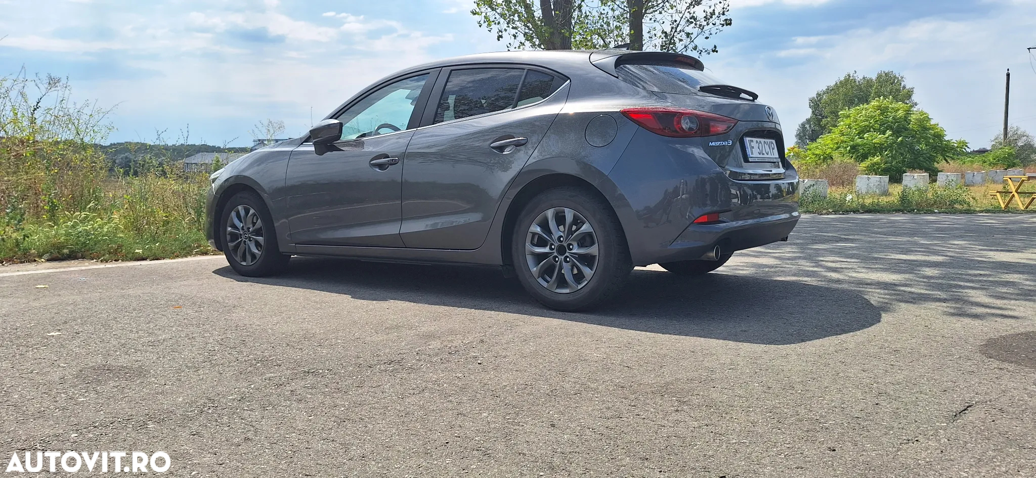 Mazda 3 - 2