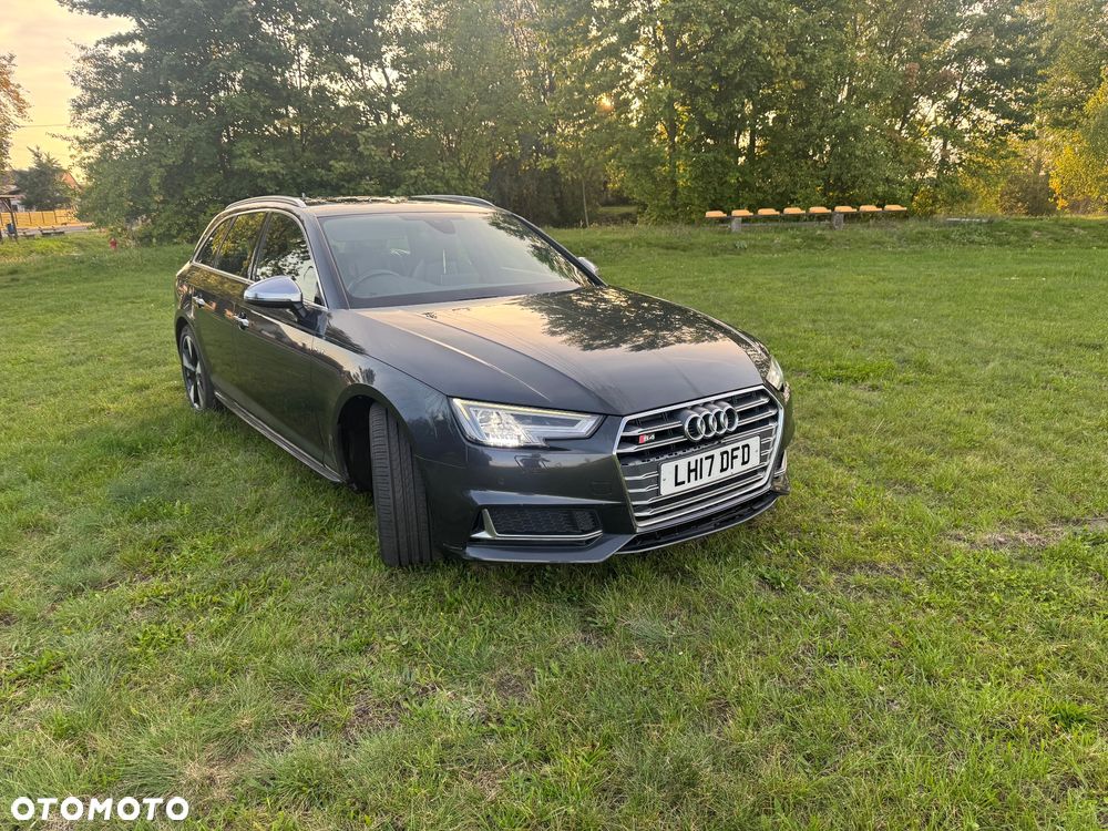 Audi S4 Avant 3.0 TFSI Quattro Tiptronic - 13