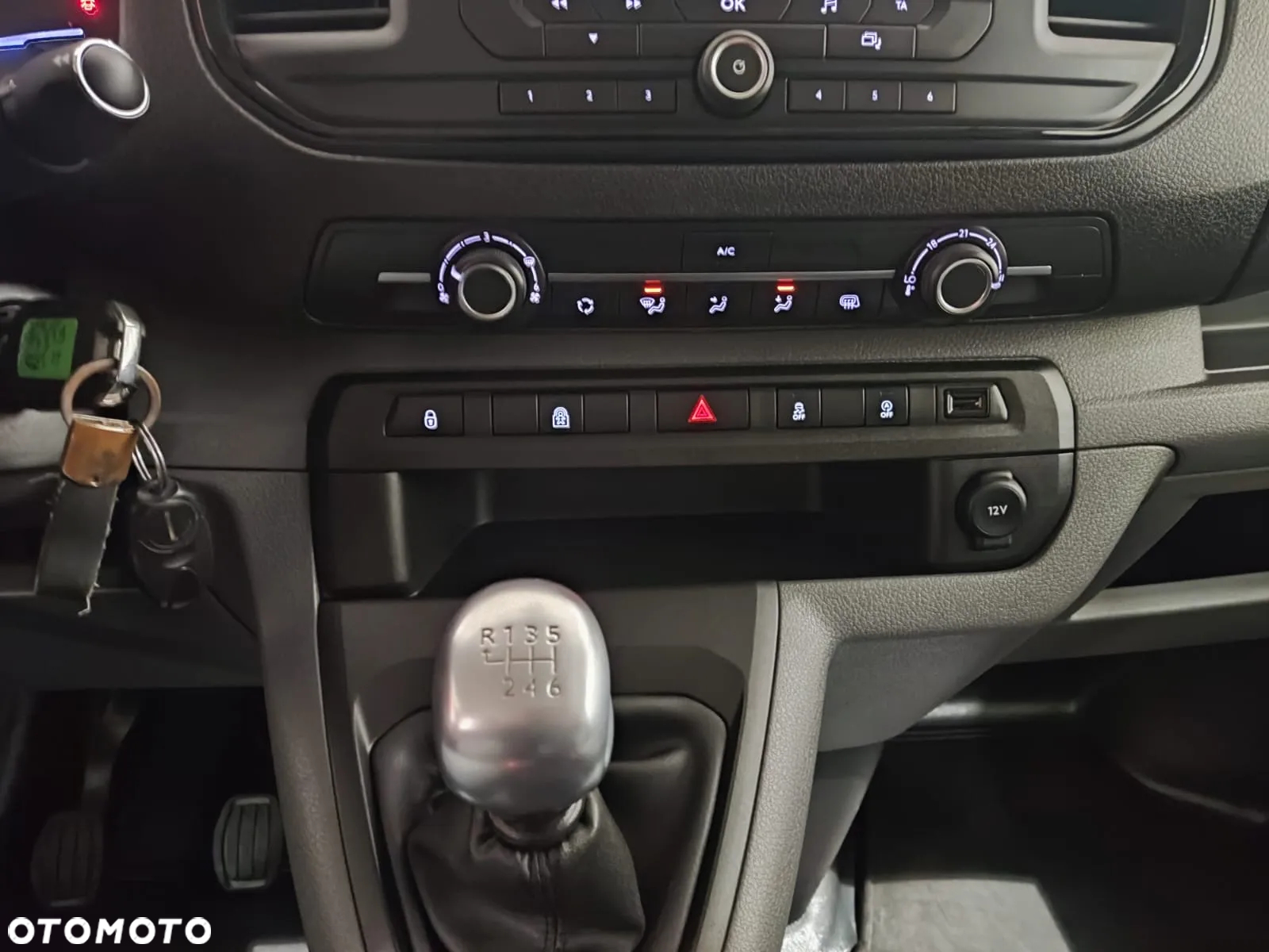 Peugeot EXPERT - 10