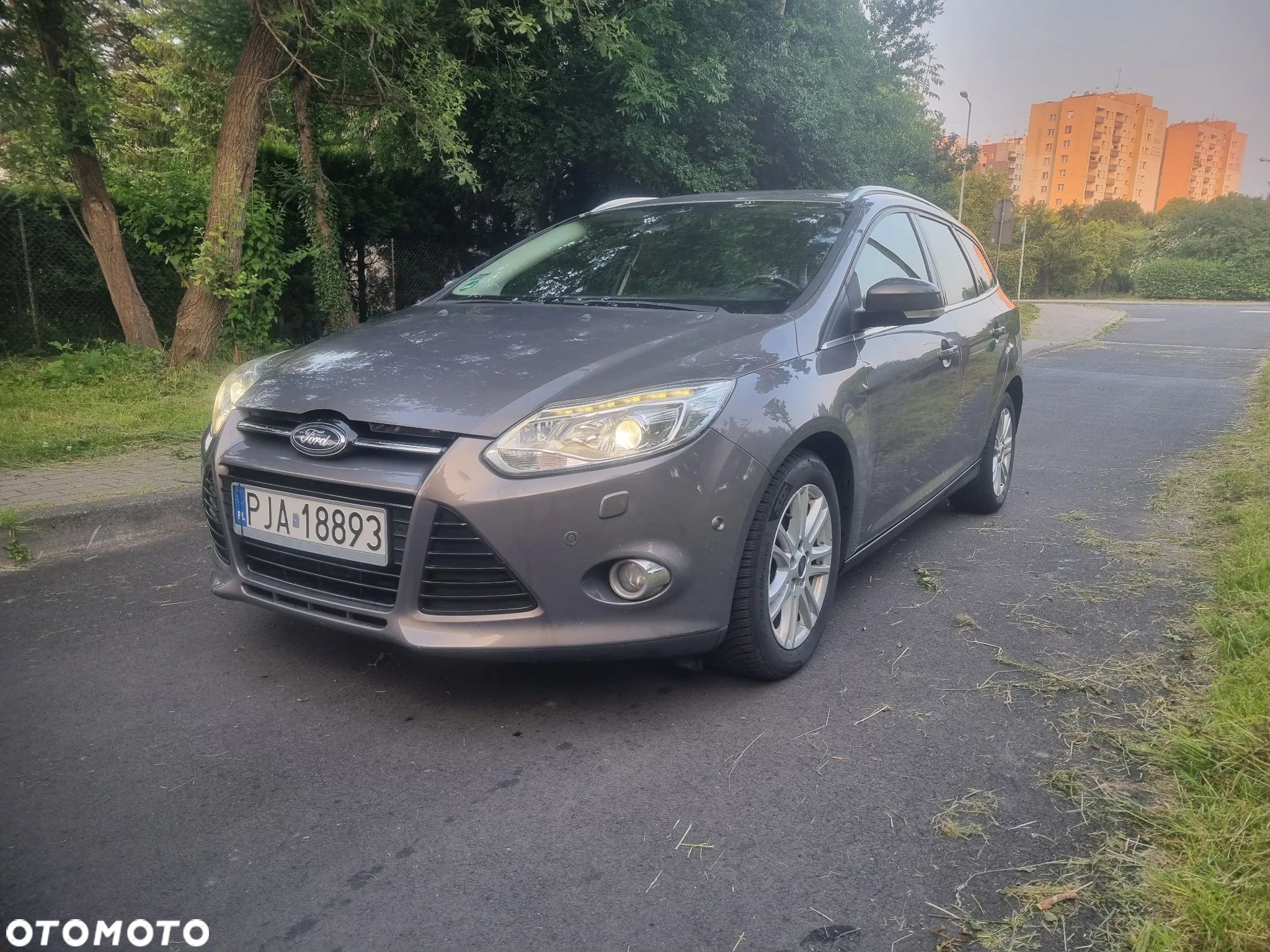 Ford Focus 1.0 EcoBoost Titanium - 1