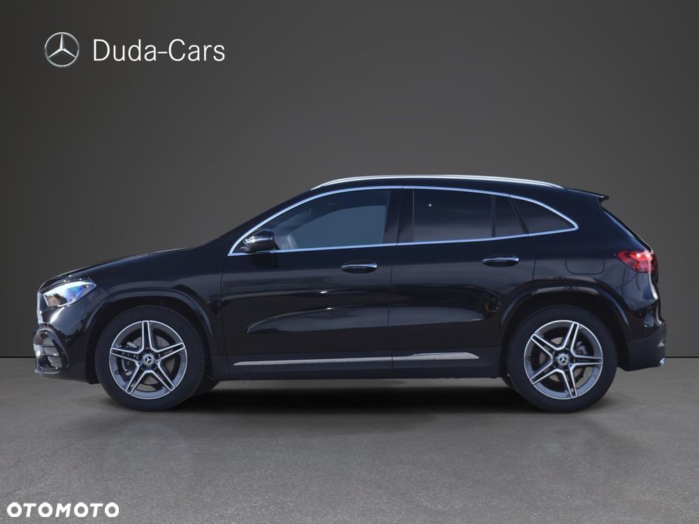 Mercedes-Benz GLA 200 AMG Line - 4