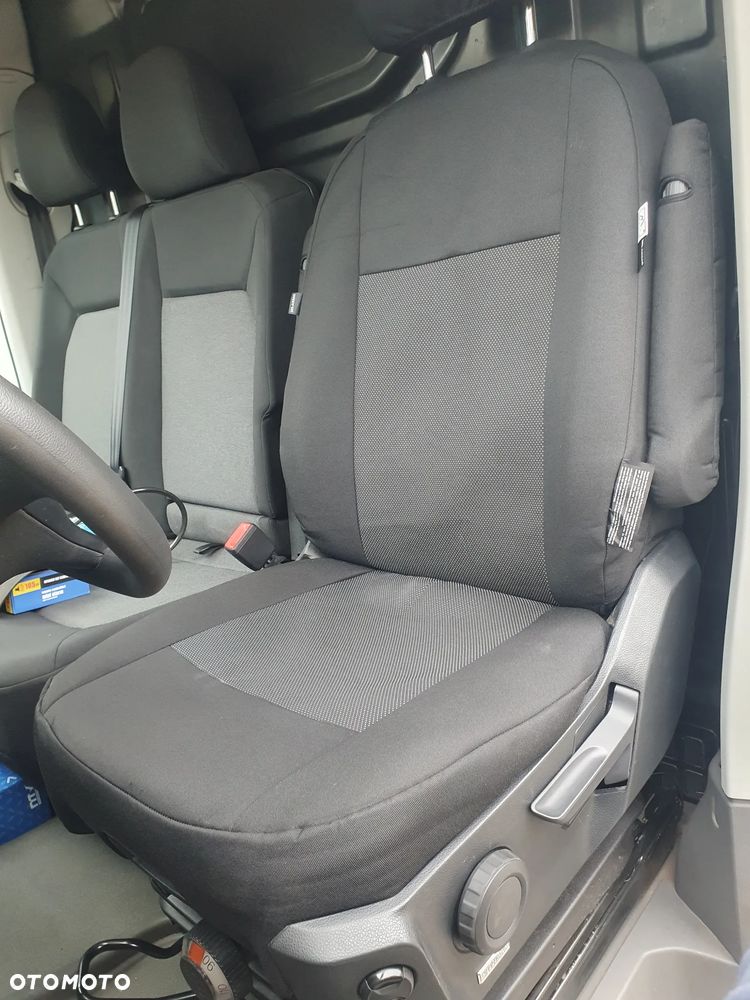 Volkswagen CRAFTER - 18