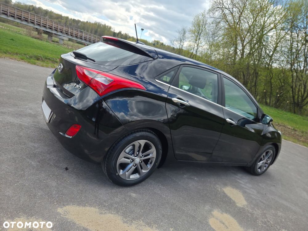 Hyundai i30 1.4 Base - 5