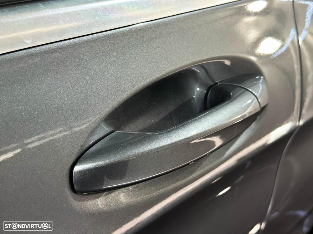 Mercedes-Benz GLC 300 e 4Matic 9G-TRONIC Edition AMG Line - 17