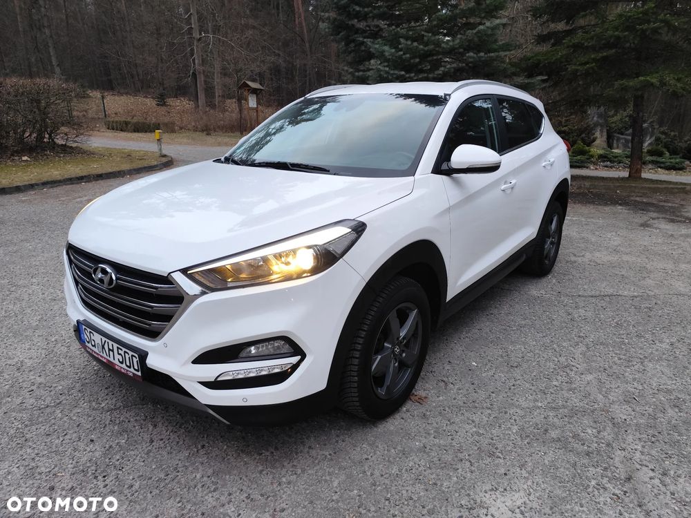 Hyundai Tucson blue 1.7 CRDi 2WD DCT Premium - 16