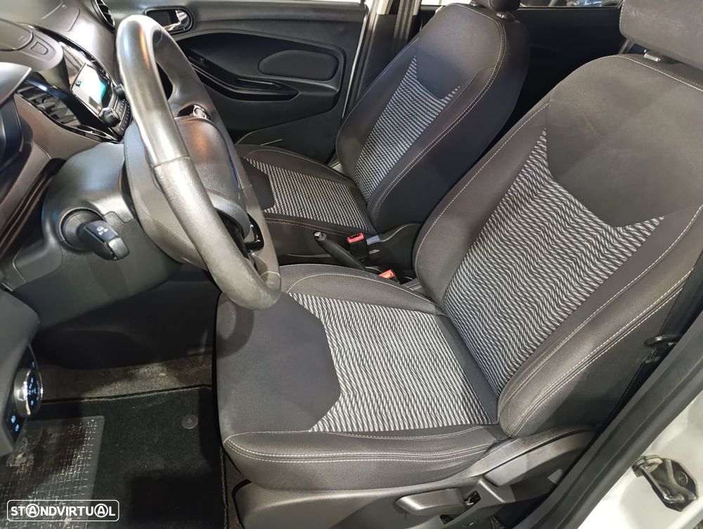 Ford KA+ - 13