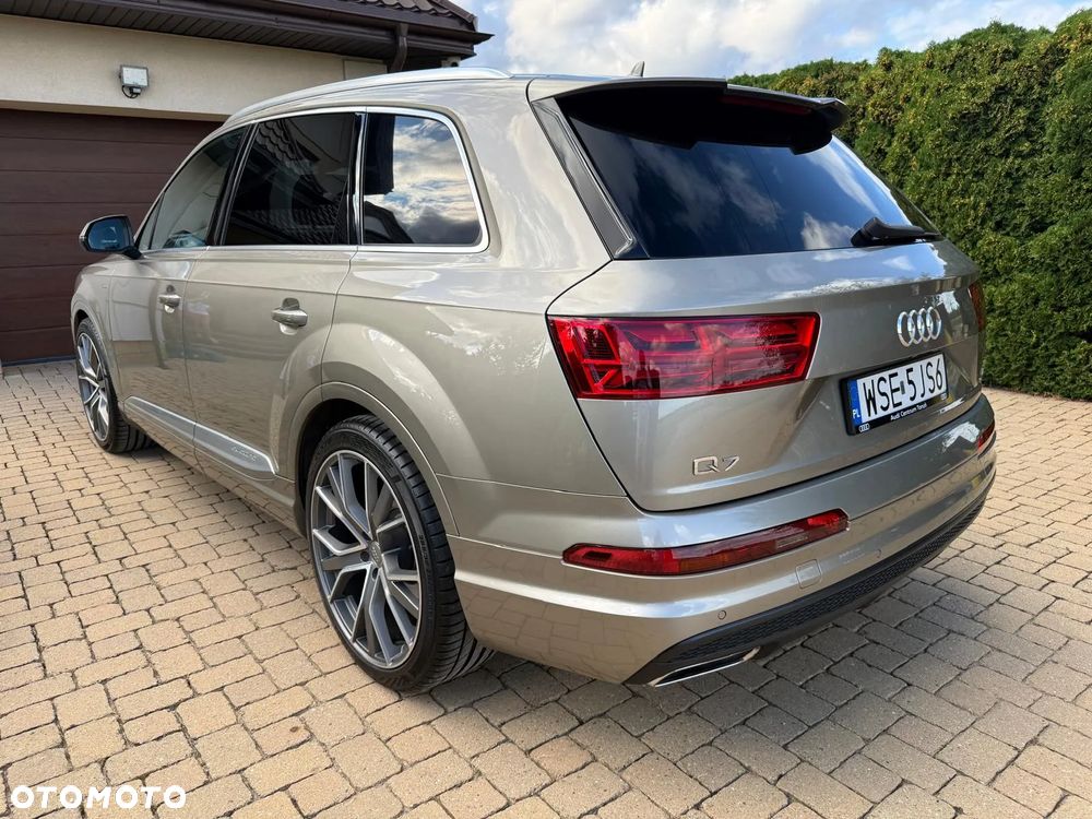 Audi Q7 - 3
