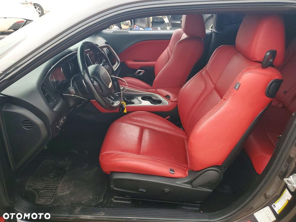Dodge Challenger Automatik R/T Plus - 8