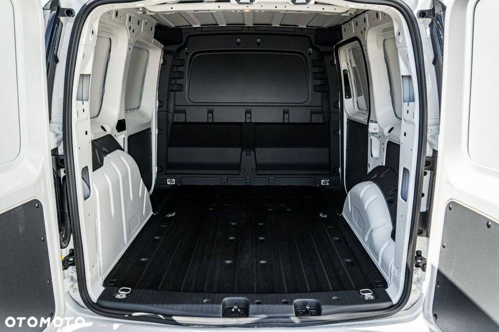 Volkswagen Caddy - 11