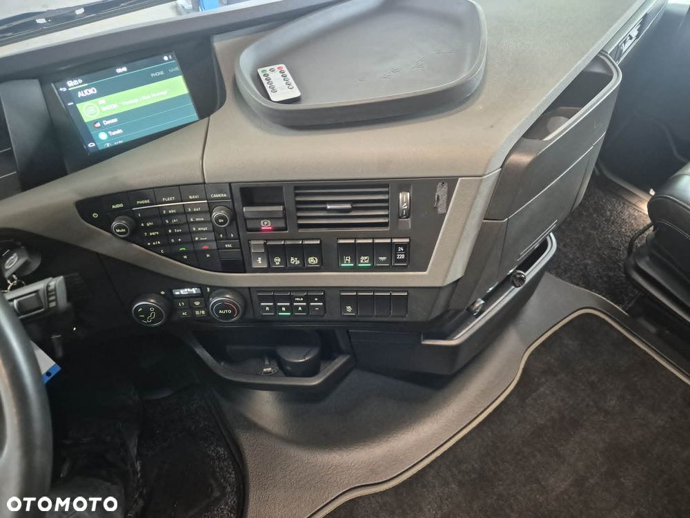 Volvo FH 460 - 11