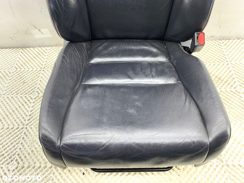 FOTEL PRAWY PRZÓD HONDA CR-V III (RE_) 2006 - 2022 2.2 i-CTDi 4WD (RE6) 103 kW [140 KM] olej - 2