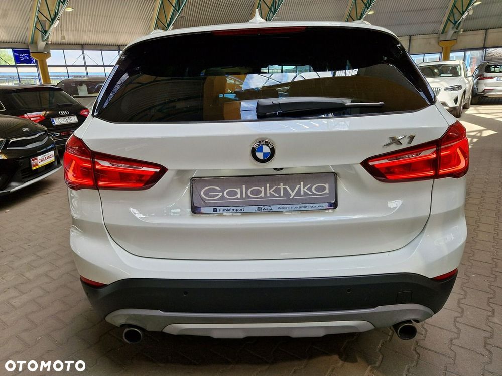 BMW X1 - 8