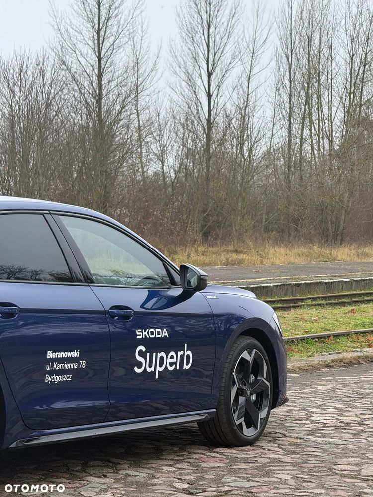 Skoda Superb 2.0 TSI Sportline DSG - 7
