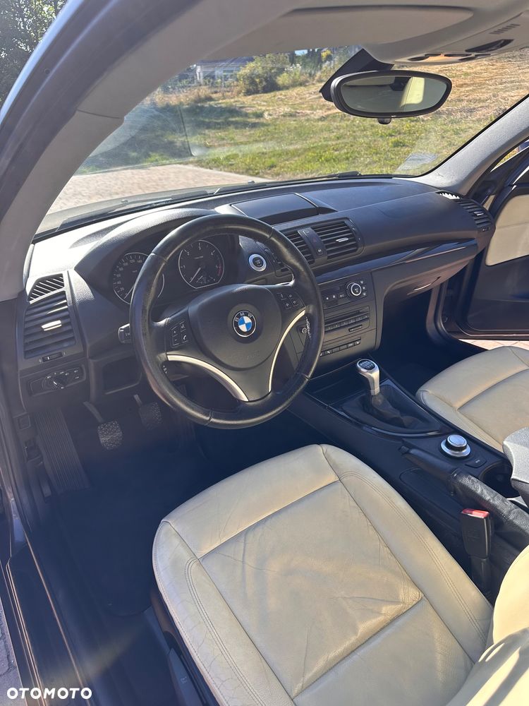 BMW Seria 1 118d - 12