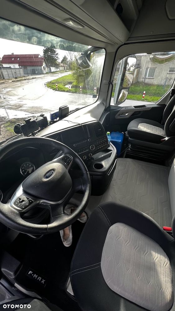 Ford F-MAX - 4