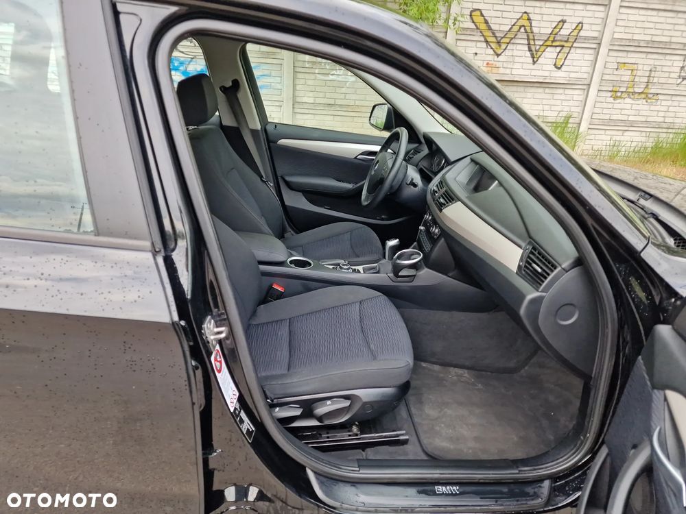 BMW X1 sDrive18d xLine - 9