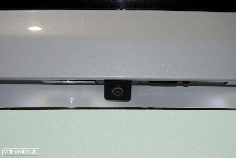 Peugeot 3008 1.6 Hybrid GT e-EAT8 - 16