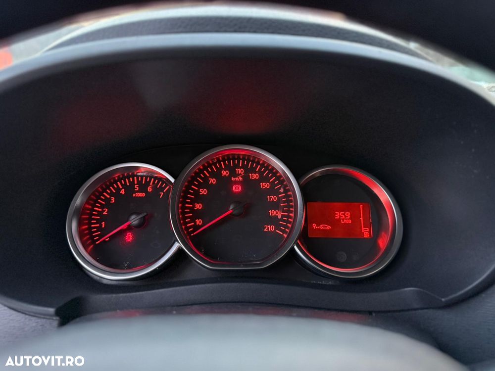 Dacia Lodgy 1.5 Blue dCi Laureate - 17