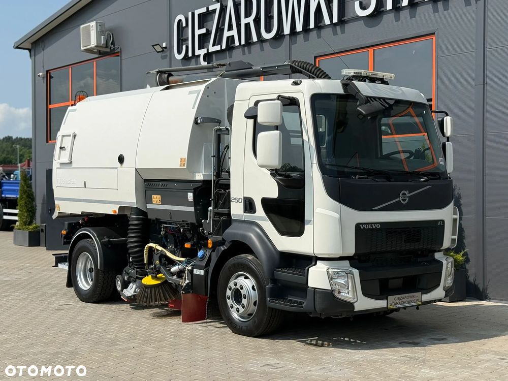 Volvo VOLVO FL 15.250 Euro 6 // zamiatarka JOHNSTON VT652 // odkurzacz , polewaczka - 5