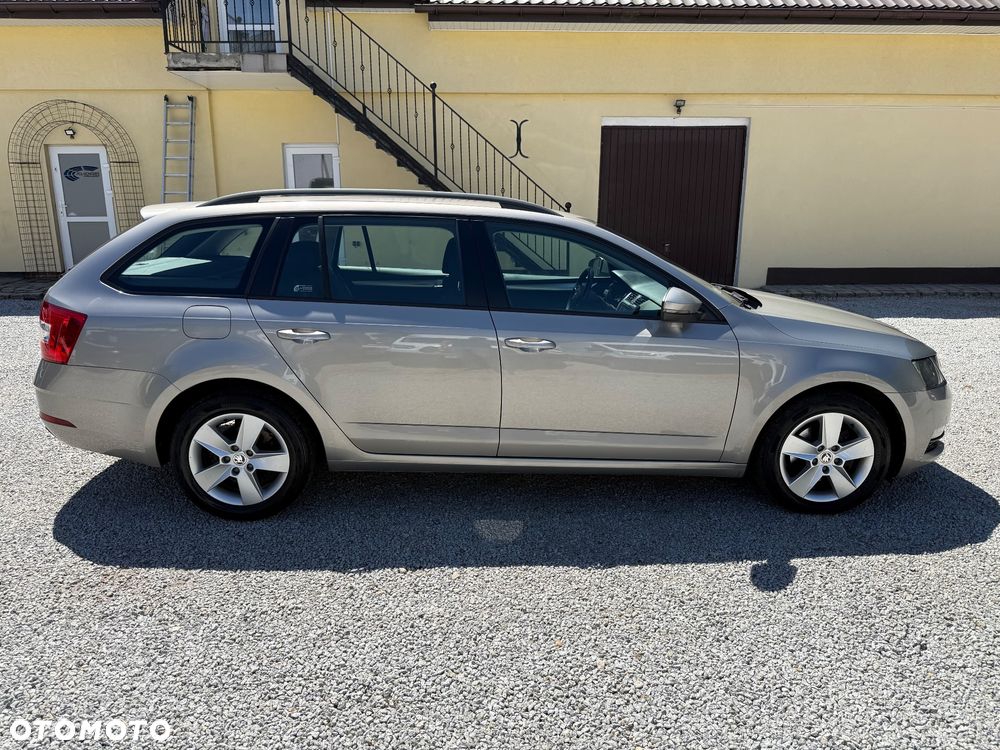 Skoda Octavia 1.5 TSI ACT Ambition - 7