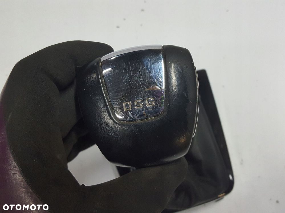 SKODA SUPERB 2 II 08-12r GAŁKA MIESZEK ZMIANY BIEGÓW AUTOMAT - 4