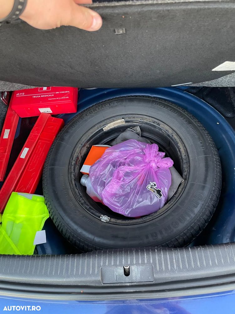 Volkswagen Golf 1.9 TDI Comfortline - 5