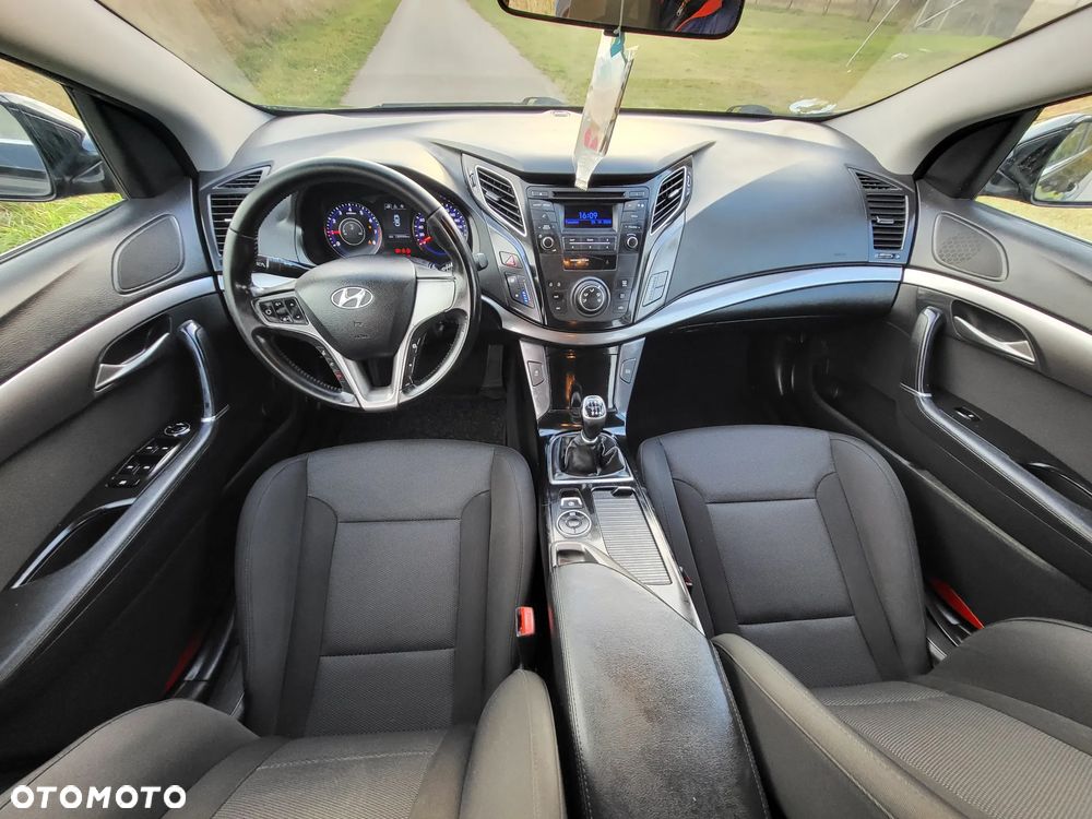 Hyundai i40 1.6 GDI BlueDrive Comfort - 21