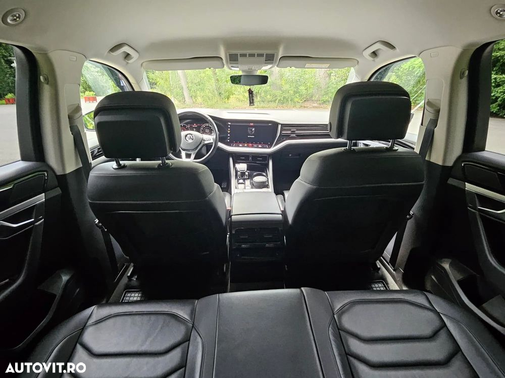 Volkswagen Touareg V6 TDI Elegance - 10