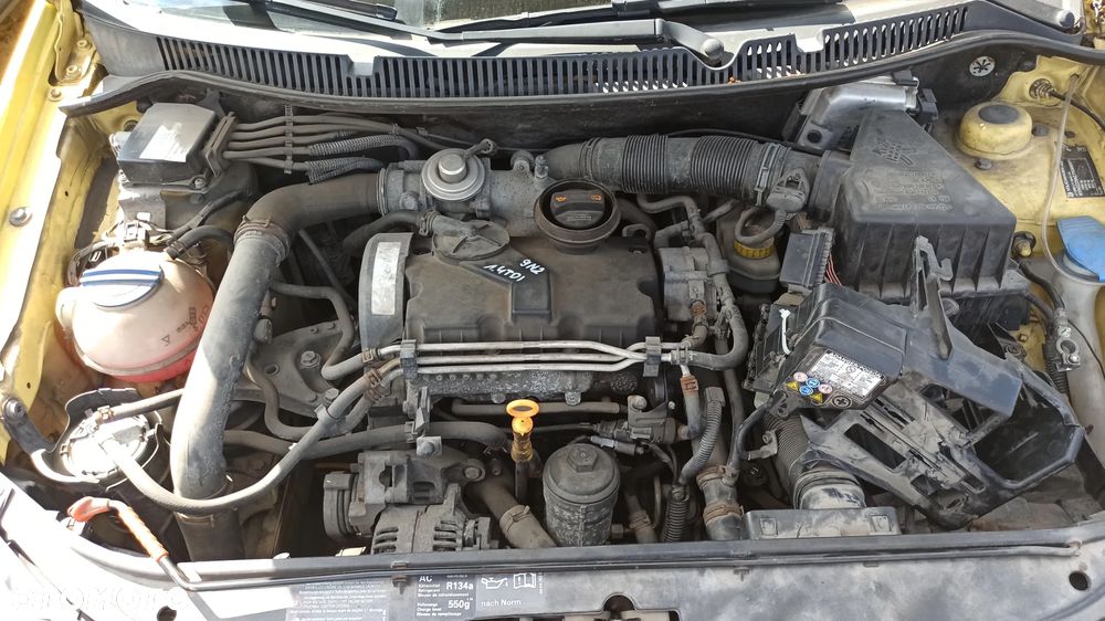 VW POLO 9N2 5D 1.4 TDI 68KM 2005r - 10
