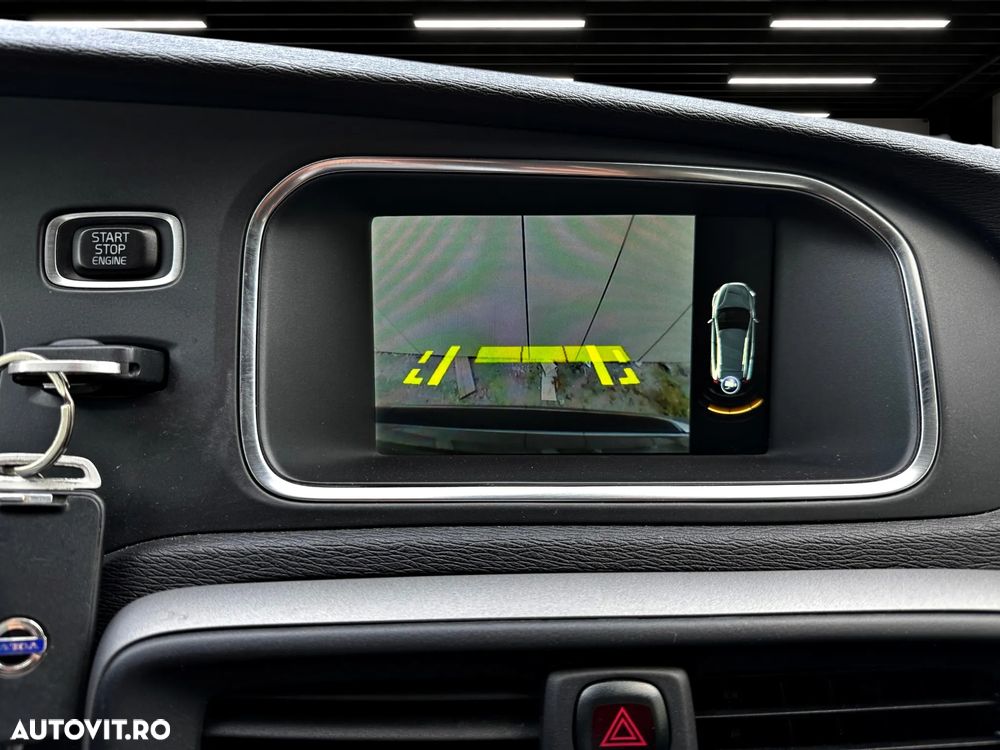 Volvo V40 D2 Powershift Momentum - 15