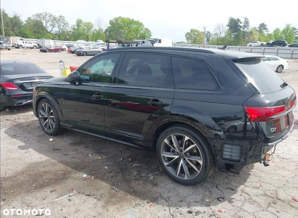 Audi Q7 3.0 TFSI Quattro Tiptronic - 5