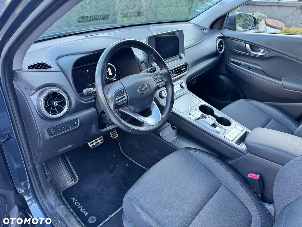 Hyundai Kona Premium - 15