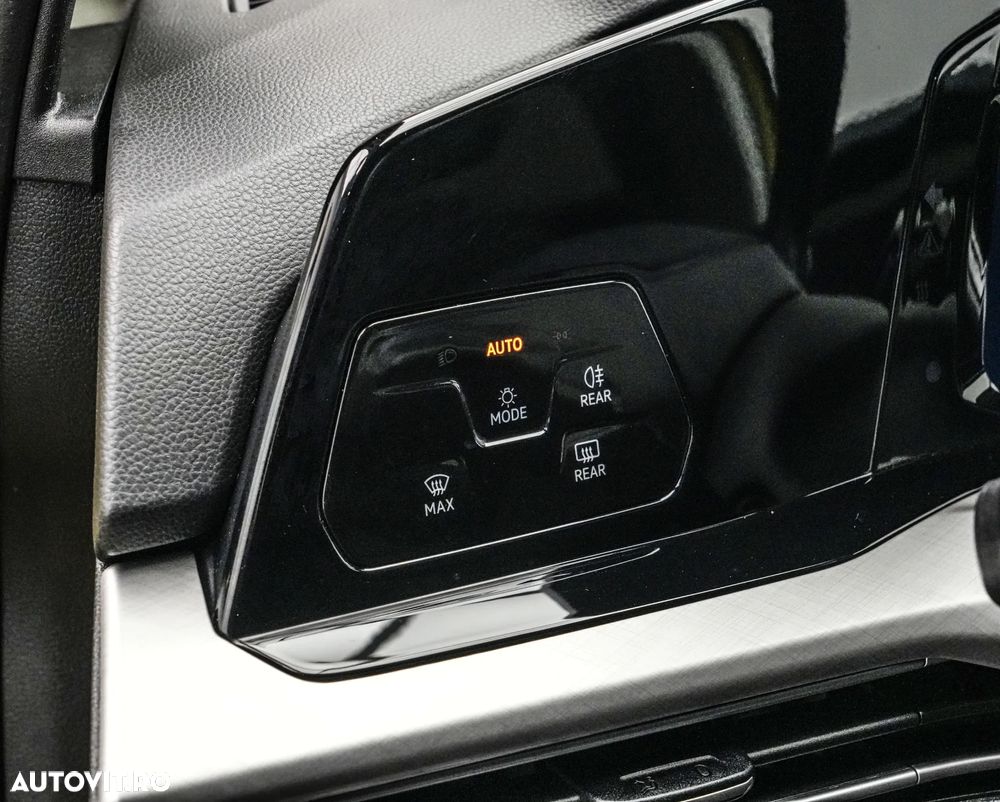 Volkswagen Golf 2.0 TDI 116CP DSG Life - 26