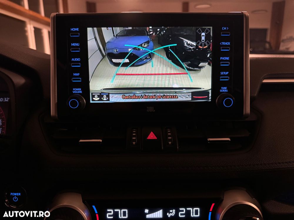 Toyota RAV4 2.5 4x4 Hybrid Team Deutschland - 15