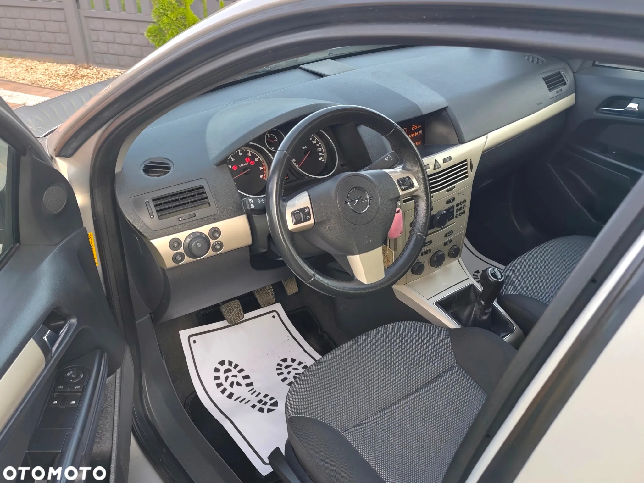 Opel Astra 1.6 - 19