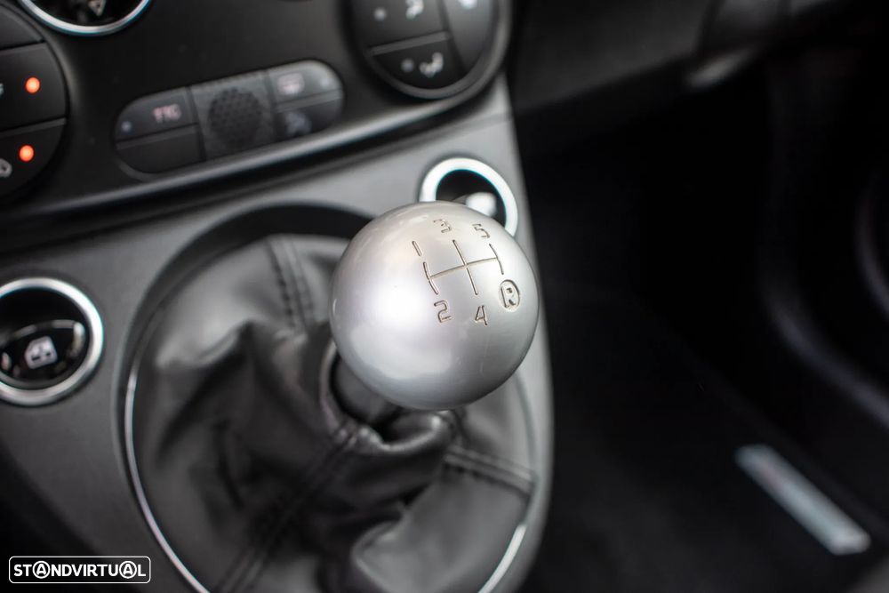 Abarth 695 1.4 T-Jet Tributo 131 Rally - 32