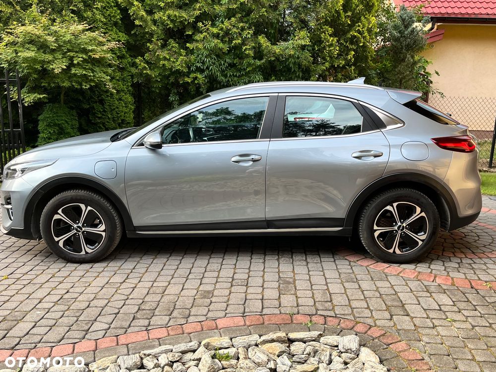 Kia XCeed ver-1-6-gdi-dct6-opf-plug--in--hybrid-platinum-edition - 4