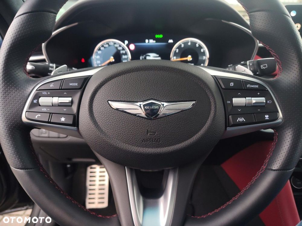 Genesis G70 - 19