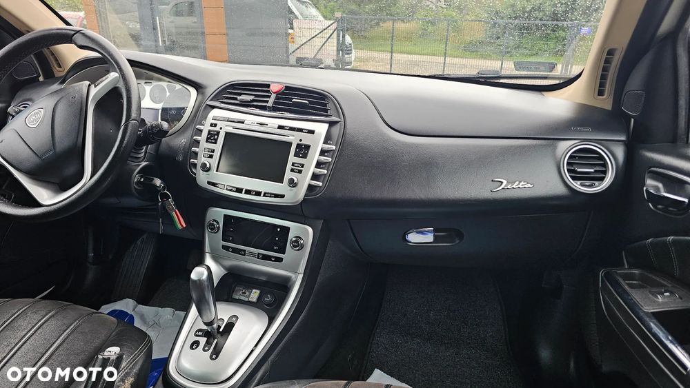 Lancia Delta 1.6 MJ Platino Selectronic - 21