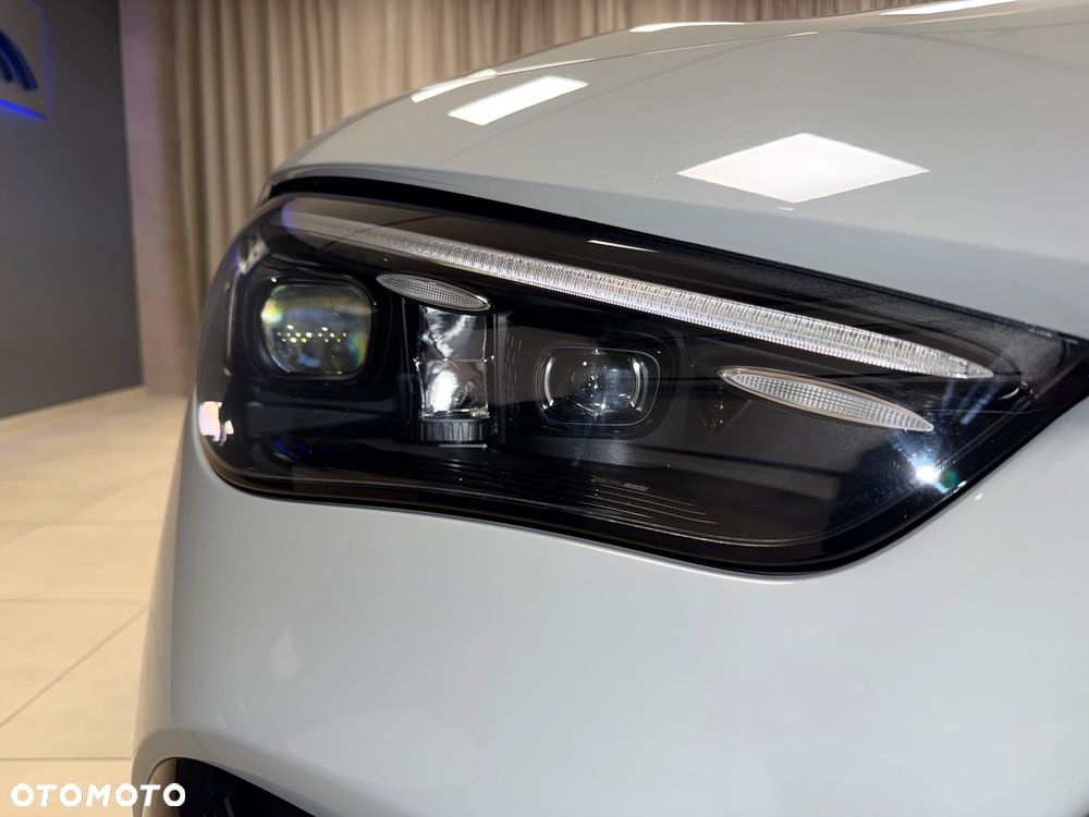 Mercedes-Benz CLE - 34