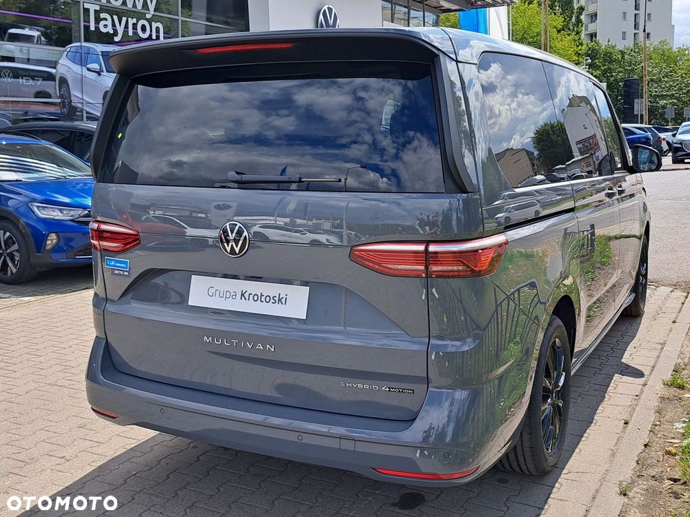 Volkswagen Multivan - 5
