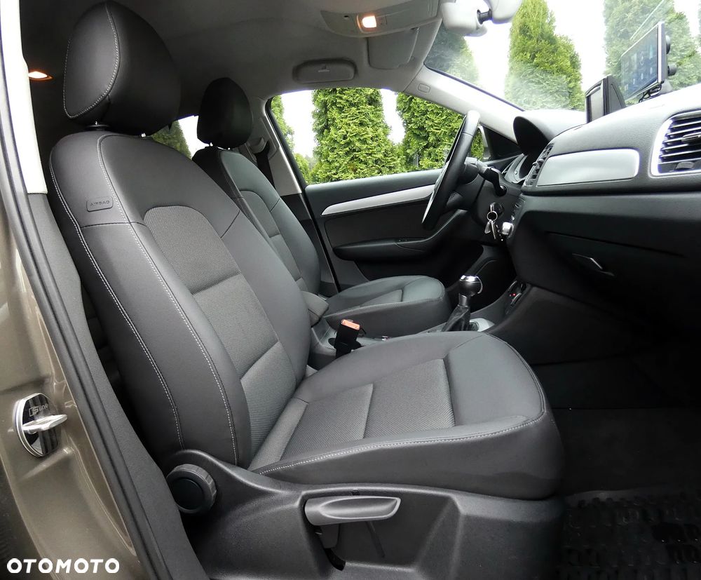Audi Q3 1.4 TFSI Sport S tronic - 24