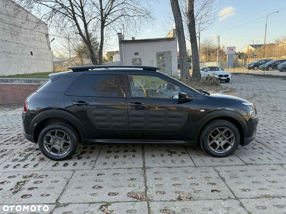 Citroën C4 Cactus 1.2 PureTech Shine S&S - 4